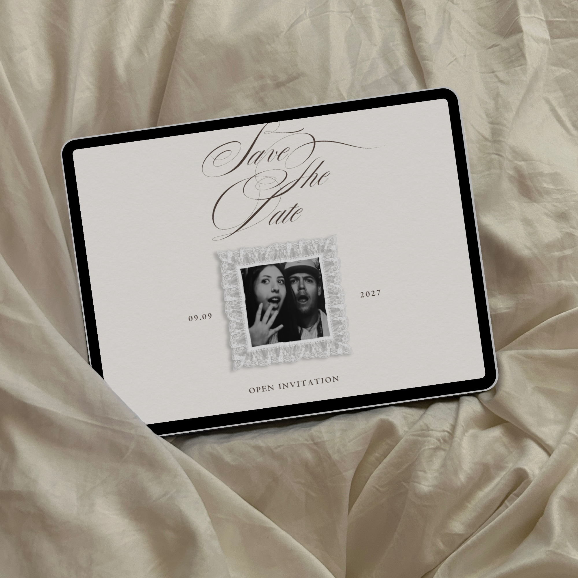 Save The Date Website Template (Romantic 01 - Ivory)